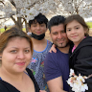 Meet your Posher, Cesar